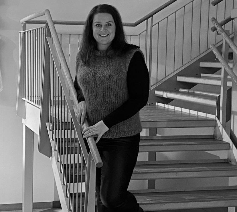 Lill Marita Røkeness, daglig leder ved Kafé Latter